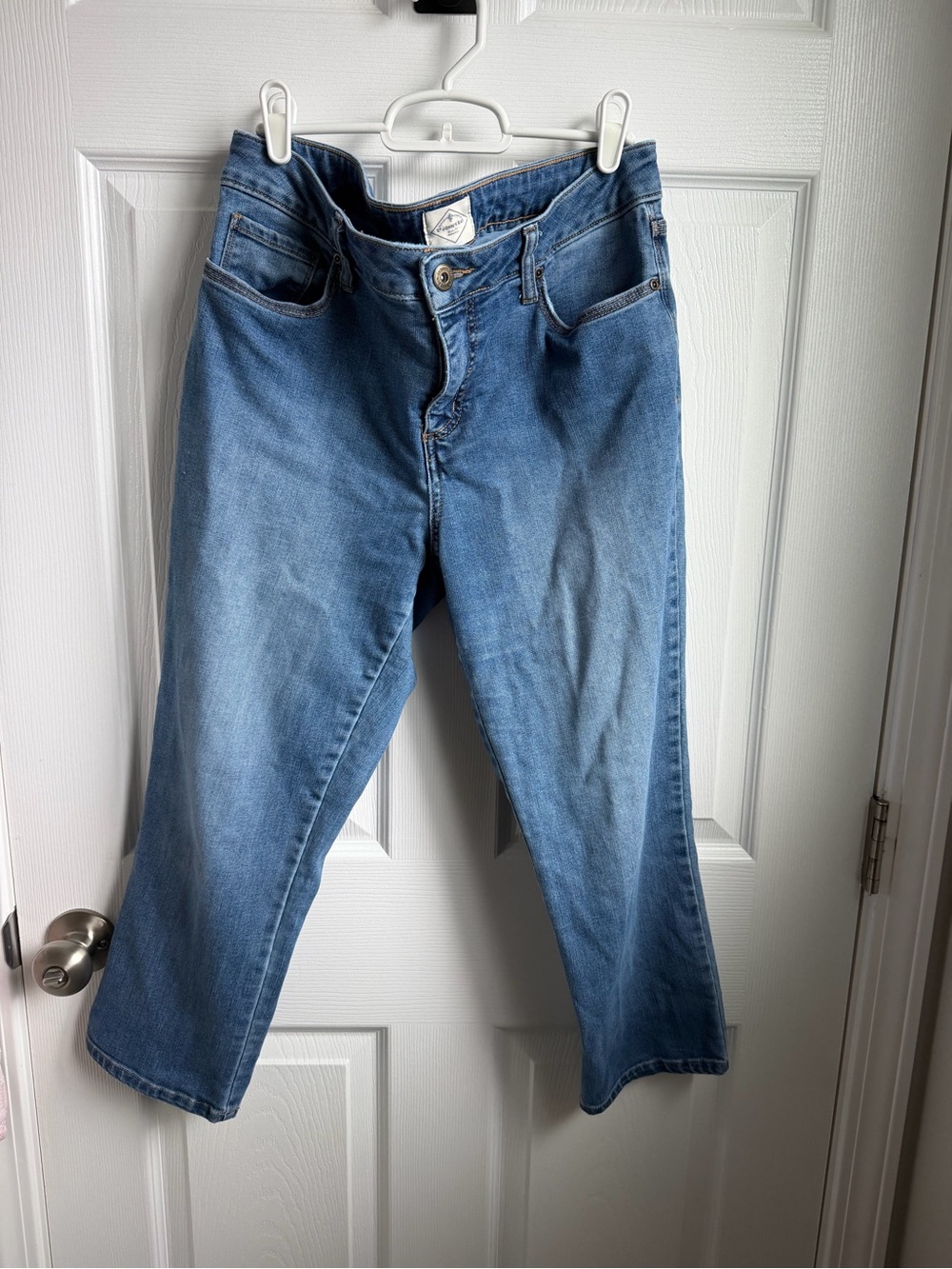 St. John's Bay Light Blue Cropped Women's Jeans